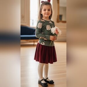 Old navy, size 5T, Military green color